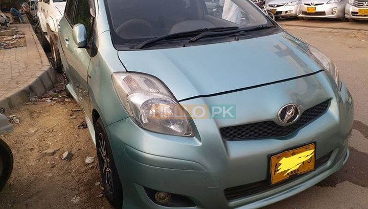 Toyota vitz demand 925000