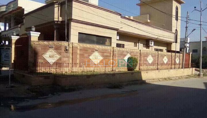 Sale for bungalow Rs30,000,000 Karachi