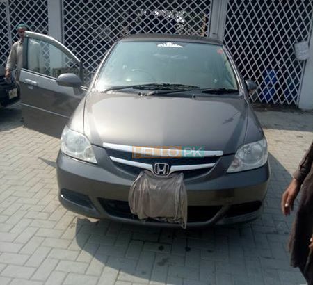 Honda city 2006 Rs900,000