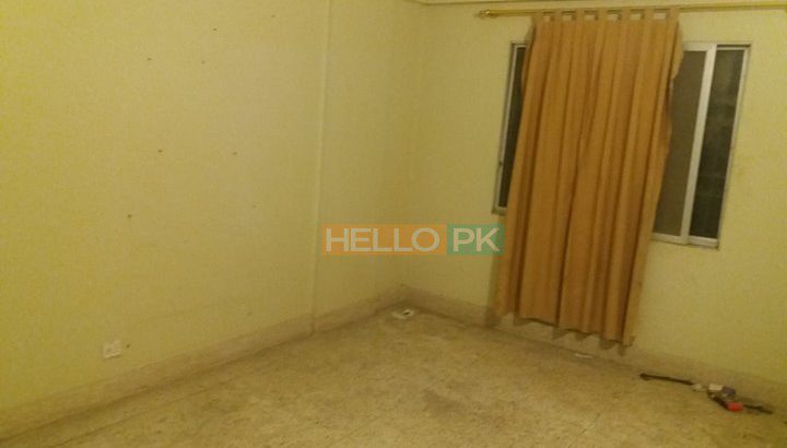 DHA PHASE 5 TAUHEED COMMERICAL FLAT 2BEDROOMS for rent