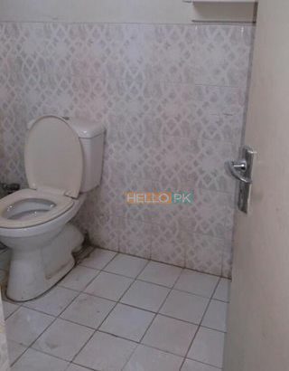 Office main shahrah e Faisal commercial building 1000 sq ft available for rent