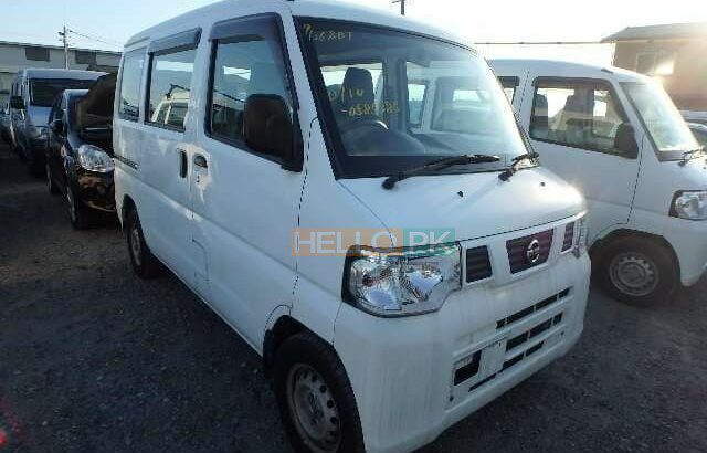Nissan clipper van 2012 on easy instalments