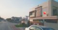 1 kanal corner Brand new house for sale Bahria town Lahore