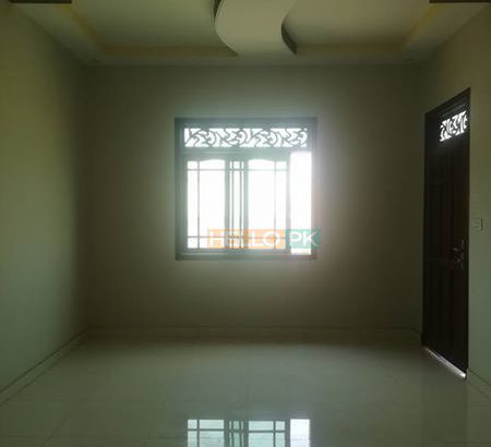 Brand new portion (2nd floor)(Gulistan e johar block 3-A)