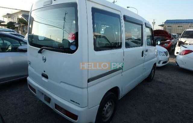 Nissan clipper van 2012 on easy instalments