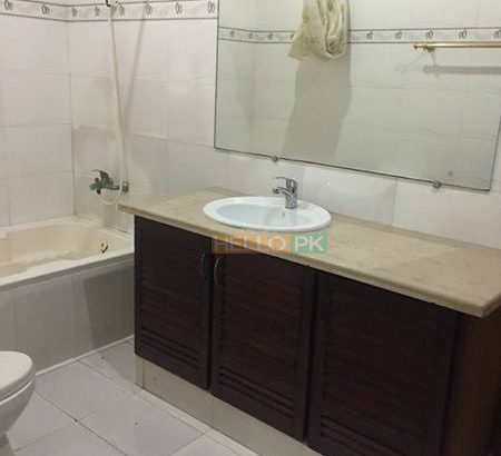 415 Yards Double Story Bungalow for Sale in Block 14 Gulistan e Jauhar