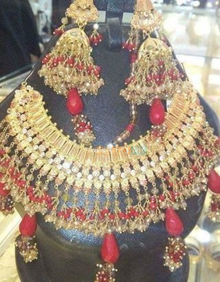 Gold bridal sets Karachi
