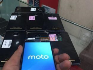 motorola Z Force Karachi