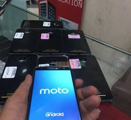 motorola Z Force Karachi