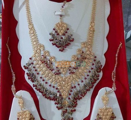 Gold bridal sets Karachi