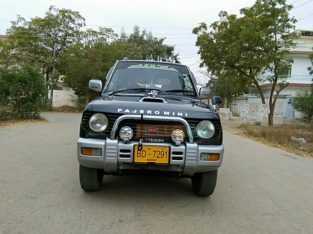 Show Room condition Mini Pajero 1100 cc Karachi