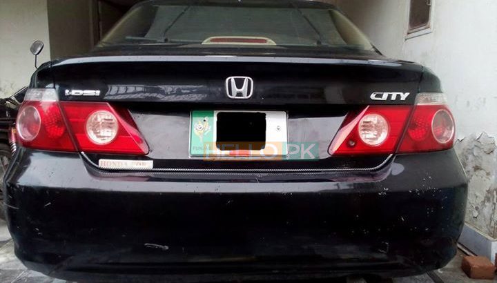 Honda City 2006 Model Totally Genuine