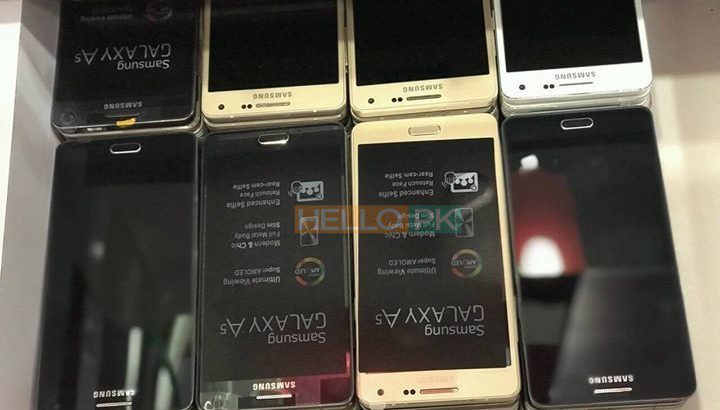 Samsung Motorola Mobiles Stock