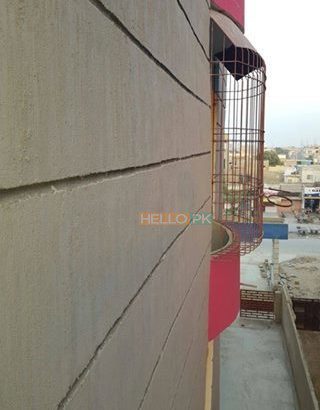 4 ROOMS FLAT For Sale