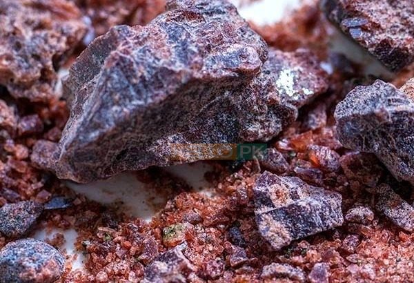 Kala namak, black salt , dustiyab hay supreme quality