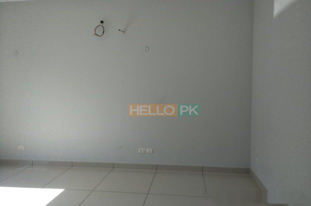 500 SQ YARD PURELY OWNER BUILT IN DHA PHASE 6