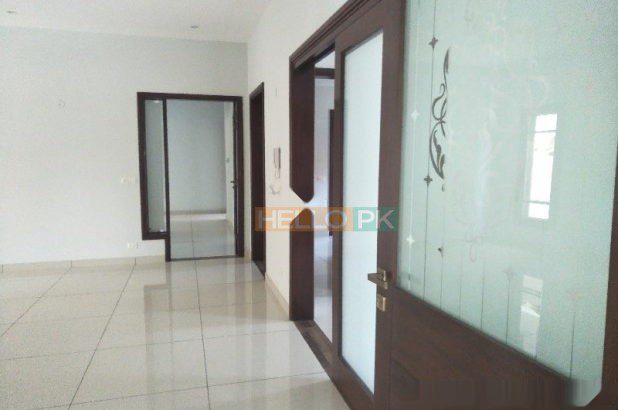 500 SQ YARD PURELY OWNER BUILT IN DHA PHASE 6