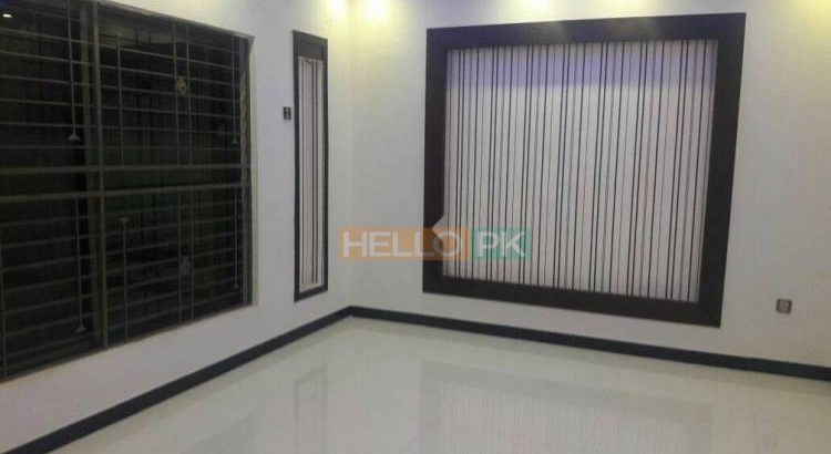 APARTMENT FOR SALE IN BLOCK-15 , 1600 SQUARE ft