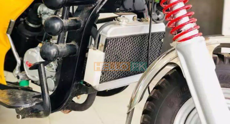Classic Motorcycle Loader 200 cc with Automatic Hydraulic cabin lifter jack