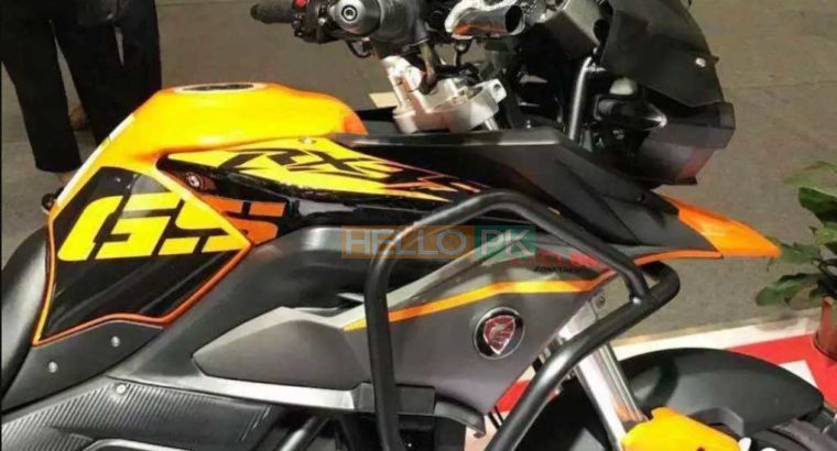 Heavy Bike Sigma RX3S 400CC.Double cylinder, Water cool, 4 stroke ,40 HP