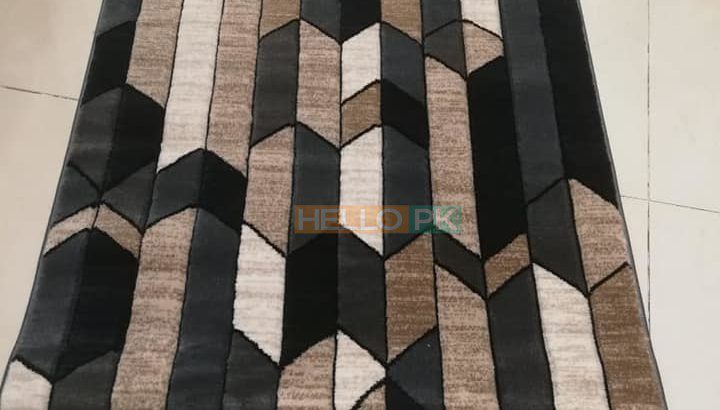 Rugs 3*5 available in wide range.Paintings reasonable range cash on delivery all over Pakistan