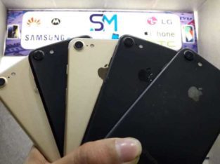 Original Duel Sim Apple Iphone 7 32GB Original Factory Unlocked.Rs 44,000
