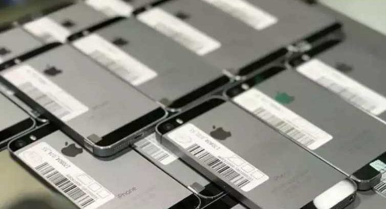 New Stock Apple iPhone 100% Percent Genuine.All Variety iPhone 5c 5s 6 6s 7 Available