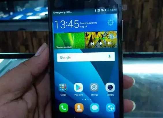 wholesale deal.Huawei P8 Lite Dual Sim 2GB RAM 16GB Storage.15 Days Check Warranty