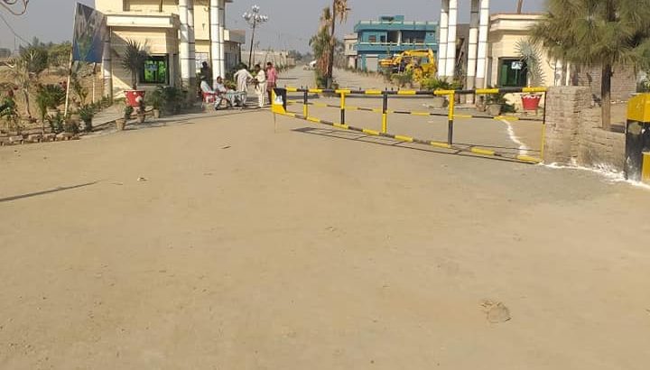 Best time for investment.8 marla plot for sale 44 foot frount Rs 18 lac