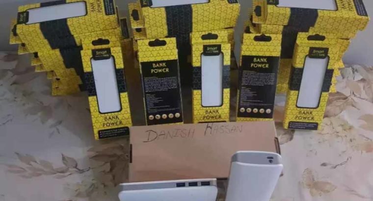 10,000 mah power bank,white colour.Shipping All over Pakistan