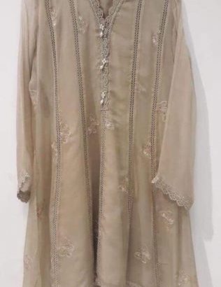 Agha Noor New Fresh Limited Stock and Sets.Delivery Worldwide