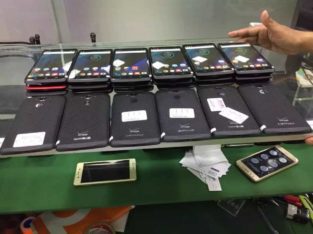 3gb 32gb Motorola Turbo Nylon 4000mah battery.PTA Approved