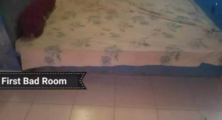 Hut For Picnic On Karachi Beach.Hut For Rent