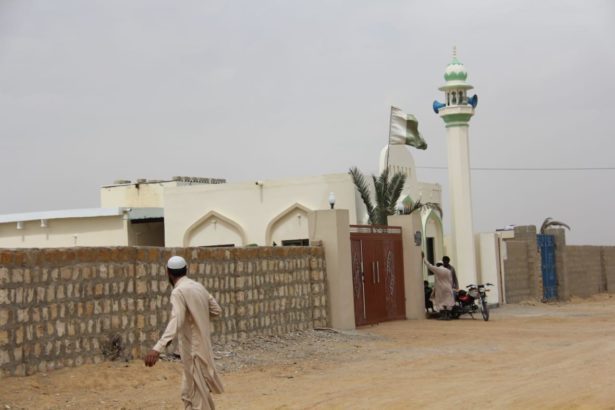 PROPERTY PLOTS ; Farm Houses Land on installments near Bahria Town Super Highway