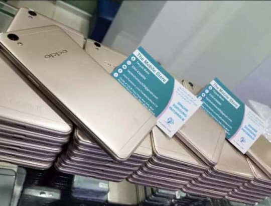 PTA approved Oppo A37 just like new kit.checking warranty