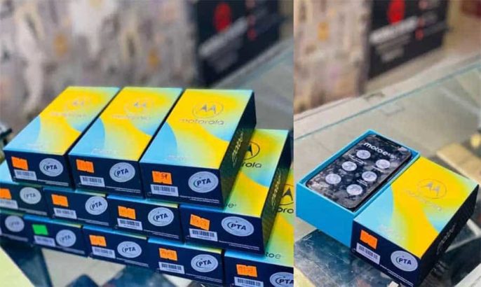 BOX PACK.Moto E5 play.Cash On Delivery Service