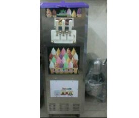 Ice Cream Machine.Restaurant Equipment