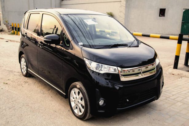 Mitsubishi Ek Custom 660CC Automatic Hasil karen Asaani Sy