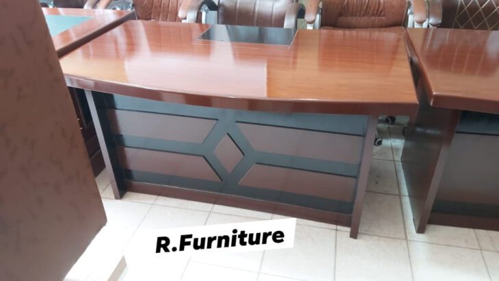 EXECUTIVE OFFICE TABLES