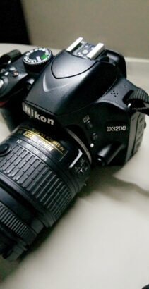 Nikon – D3200
