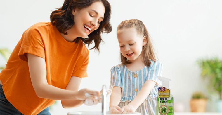 Foaming Hand Wash, Apple & Kiwi WBM Care
