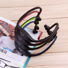 Fashion Earphone Sports MP3 WMA Music Player Handsfree Headset with TF Card