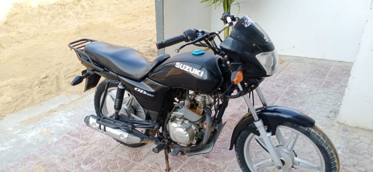 Suzuki GS 110s