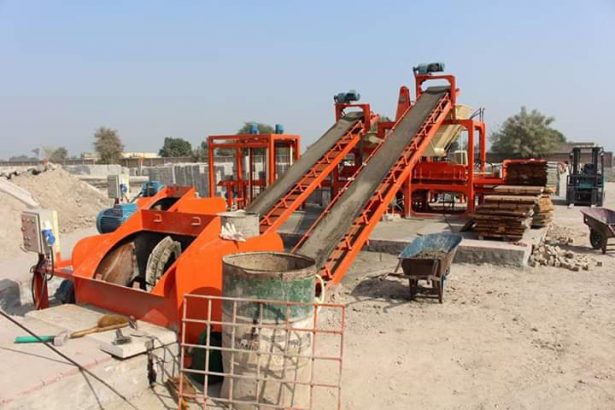 Concrete Block Machine Block Factory and Concrete Mixture