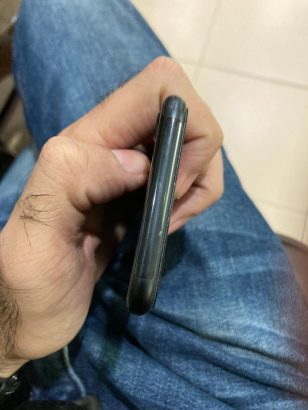 Iphone SE 2020 (64GB) PTA Approved