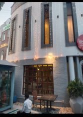 1 Kanal 102 sqft life time Commercial paid Plaza for Sale