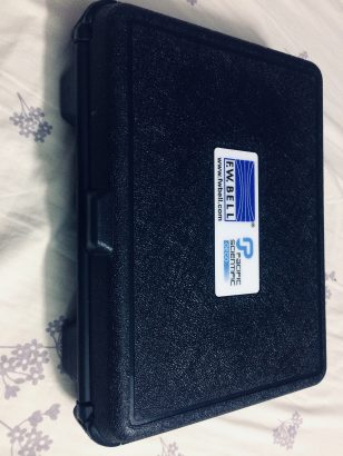 Gauss meter / Tesla meter