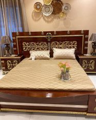 Buy Elegant Antique Chest Design | Chinioti Furniture