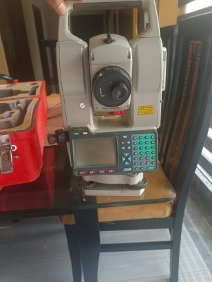 Sokkia (Japan) Total Station Set 3030R3