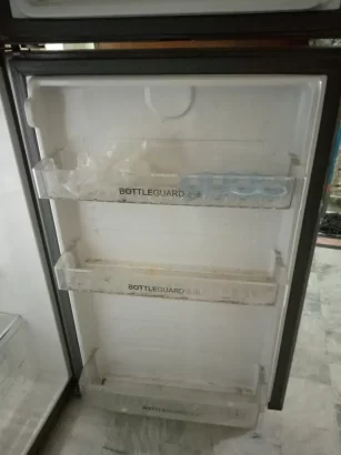 fridge – Haier model-HRF-306-EBS